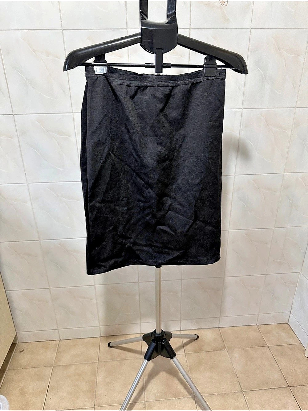 Junee Mini Skirt Size XL Like New